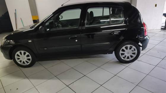 RENAULT CLIO 1.0 16V FLEX 4P MANUAL RENAULT CLIO 1.0 16V FLEX 4P MANUAL